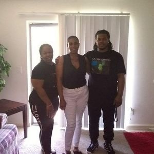 Meet your Posher, Dontreal